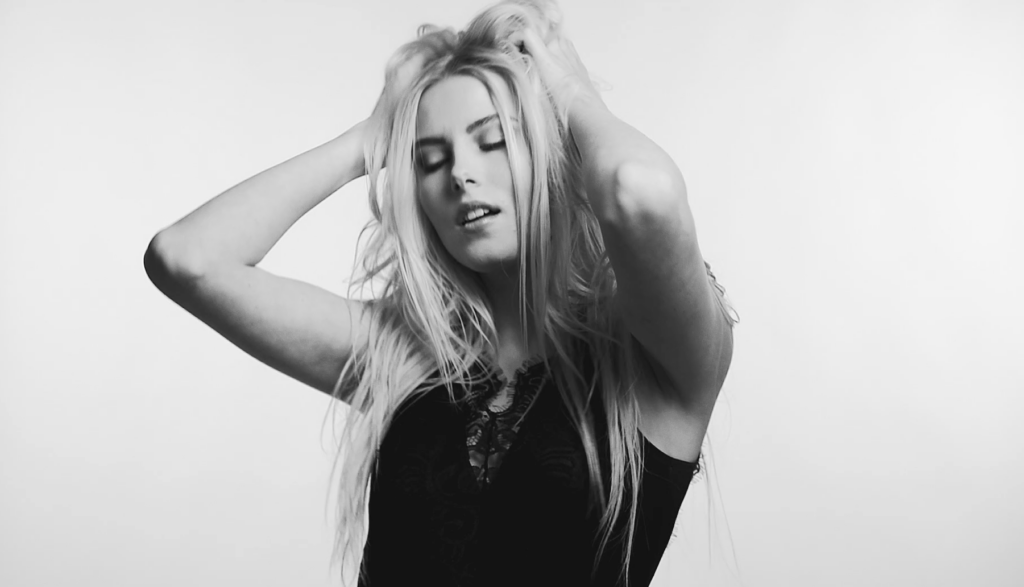 Nina Z